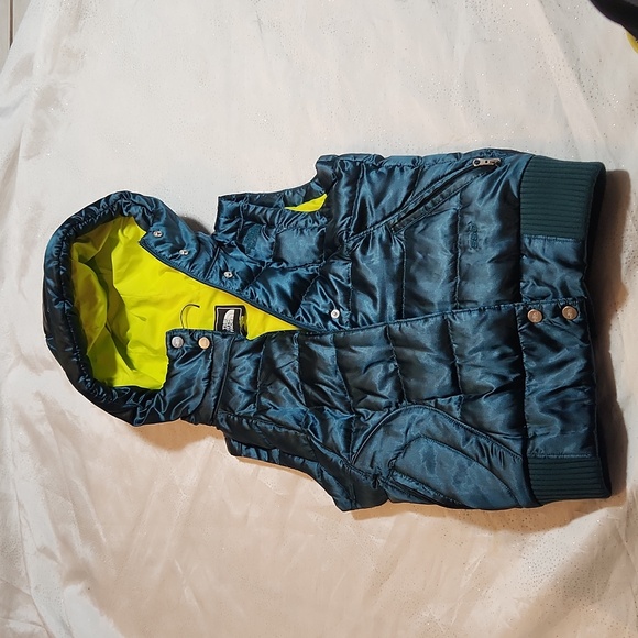 The North Face Jackets & Blazers - The northface vest 550 for women size XS